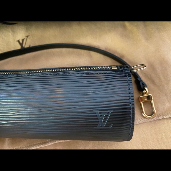 Authentic Louis Vuitton Papillon Epi leather black - Picture 16 of 16